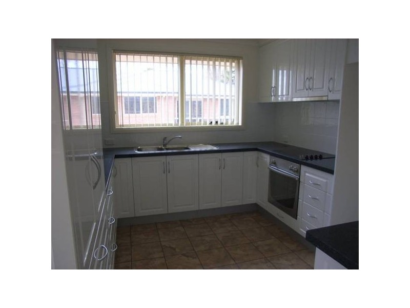 2/31-35 South Road, Ulverstone TAS 7315