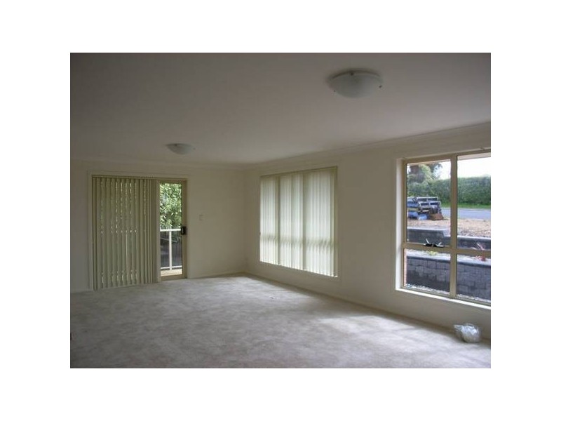 2/31-35 South Road, Ulverstone TAS 7315