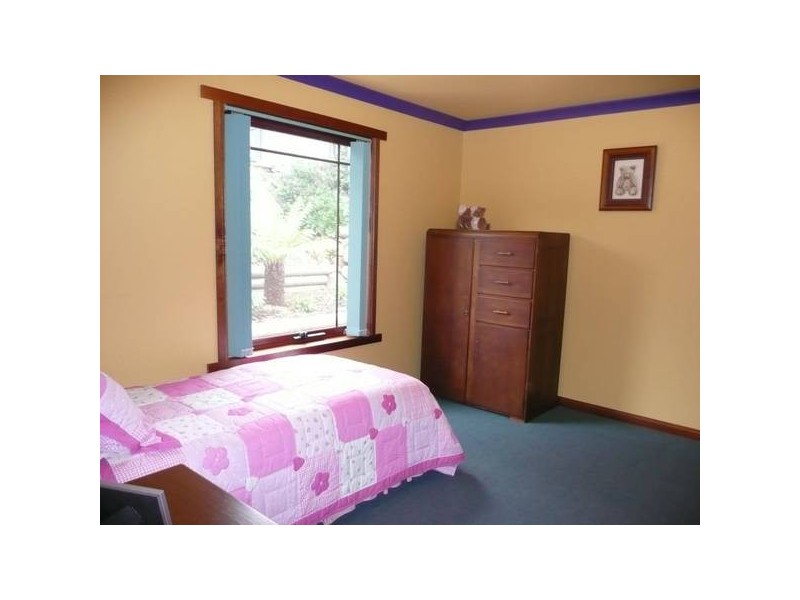 17 Dudley Crescent, Ulverstone TAS 7315