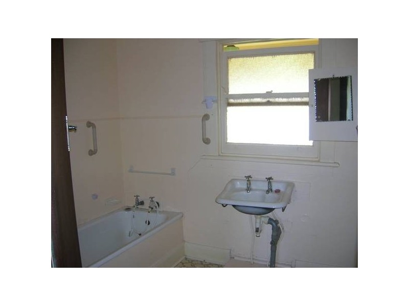 68 South Road, Ulverstone TAS 7315