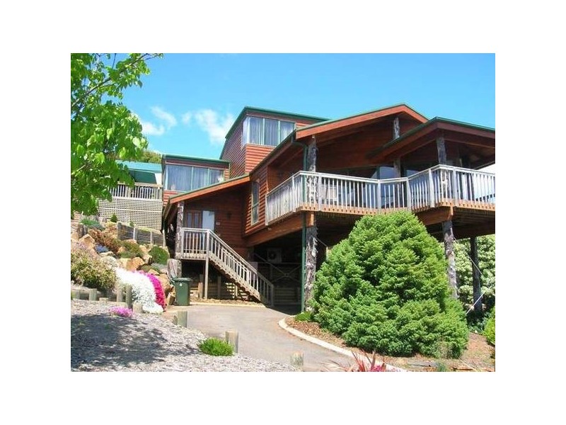 8 Dudley Crescent, Ulverstone TAS 7315