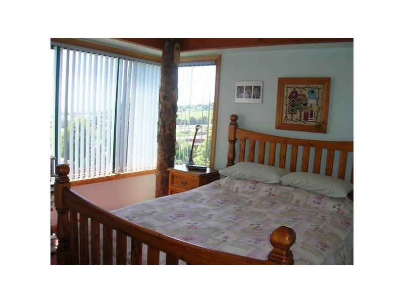 8 Dudley Crescent, Ulverstone TAS 7315