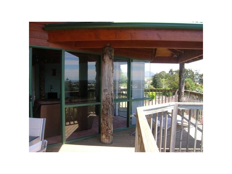 8 Dudley Crescent, Ulverstone TAS 7315