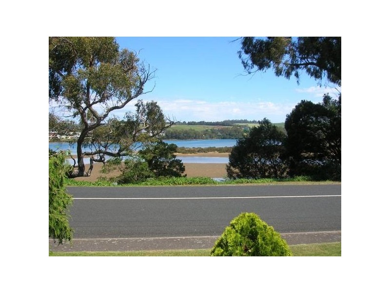 12 River Road, Ulverstone TAS 7315