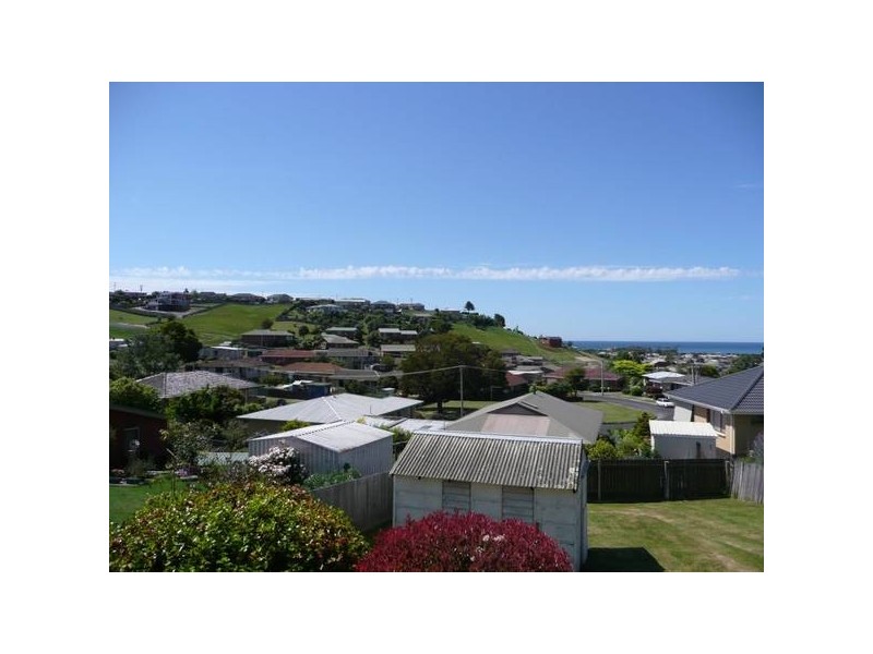 2 Jowett Street, Ulverstone TAS 7315