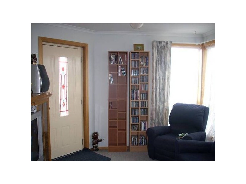 1 or 2/5 Maud Street, Ulverstone TAS 7315