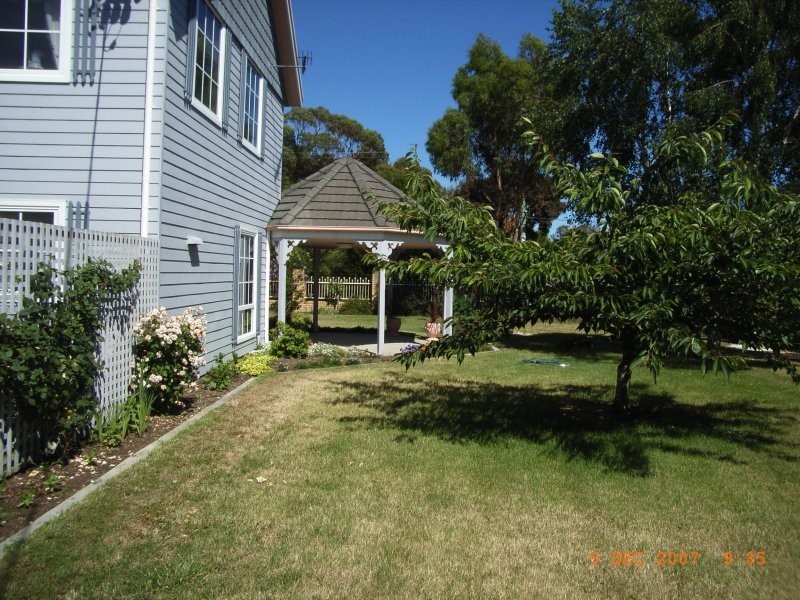 21 Clerke Street, Leith TAS 7315