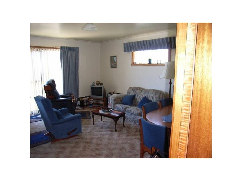 2/14 Parson Street, Ulverstone TAS 7315