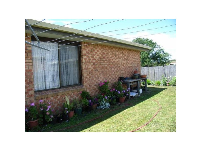 2/14 Parson Street, Ulverstone TAS 7315