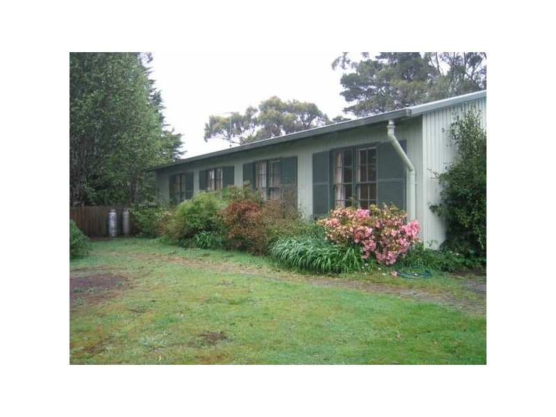 11 Fincham Street, Zeehan TAS 7469
