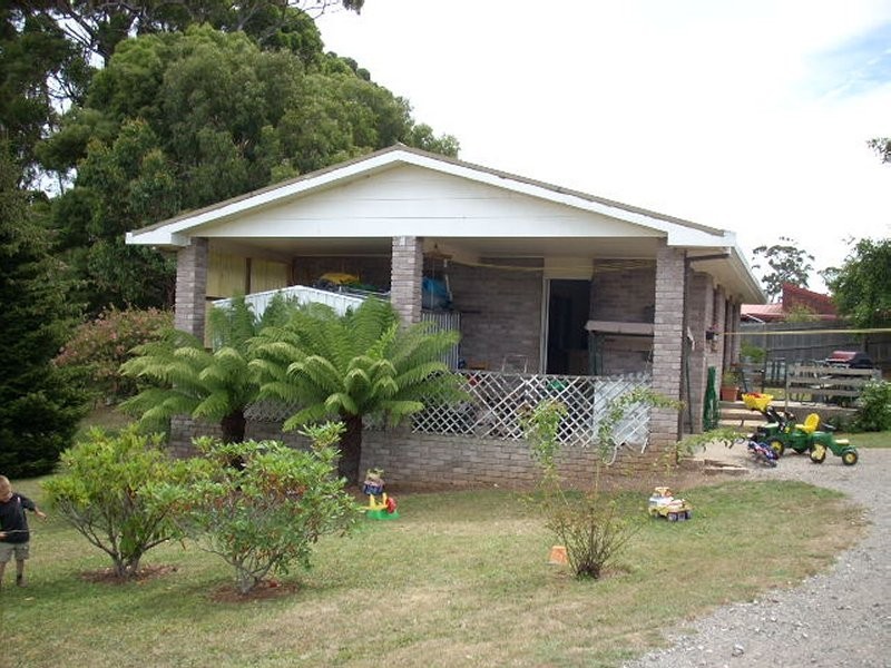 11 Jackson Avenue, Ulverstone TAS 7315
