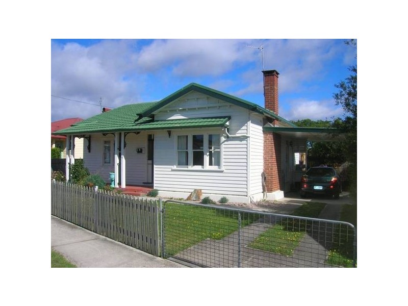 35 Alexandra Road, Ulverstone TAS 7315