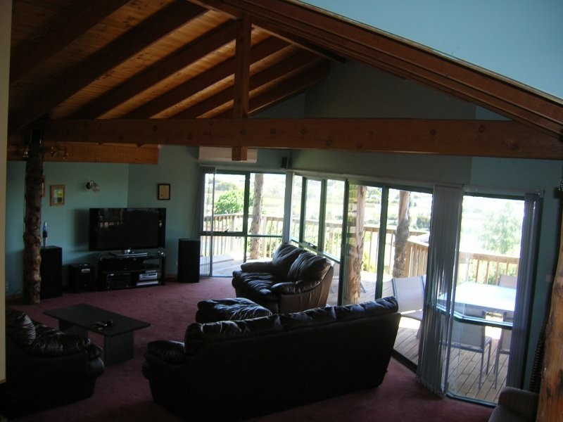 8 Dudley Crescent, Ulverstone TAS 7315