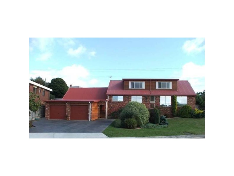 2 Kelvin Street, Penguin TAS 7316