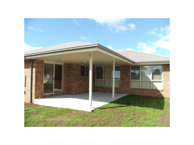 4 Sandhaven Crescent, Sulphur Creek TAS 7316