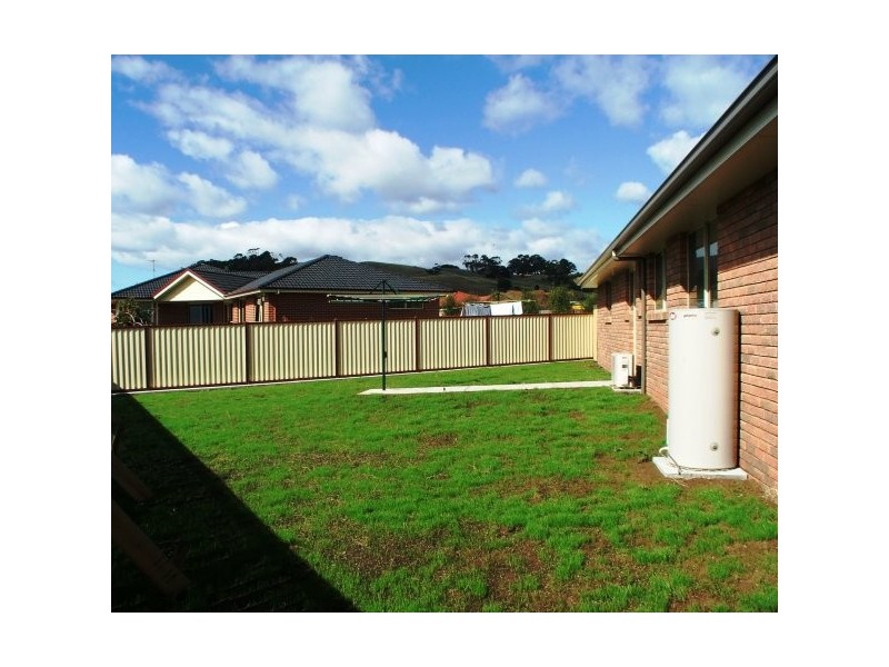 4 Sandhaven Crescent, Sulphur Creek TAS 7316