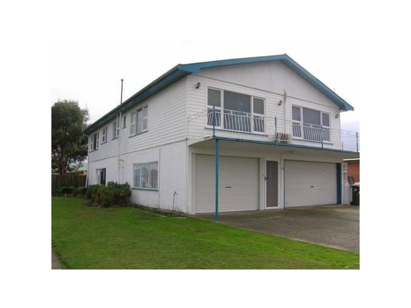 16 Nicholls Street, Ulverstone TAS 7315