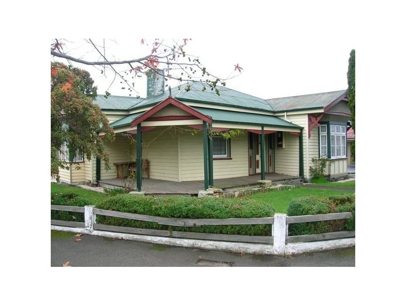 27 Main Street, Ulverstone TAS 7315