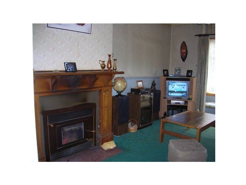27 Main Street, Ulverstone TAS 7315