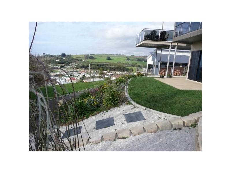 6 Maple Court, Ulverstone TAS 7315