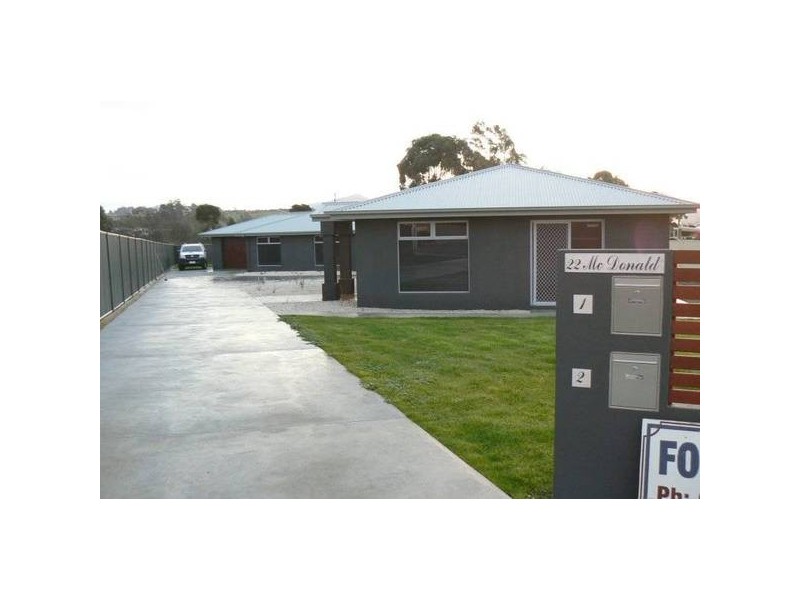 1/22 McDonald Street, Ulverstone TAS 7315