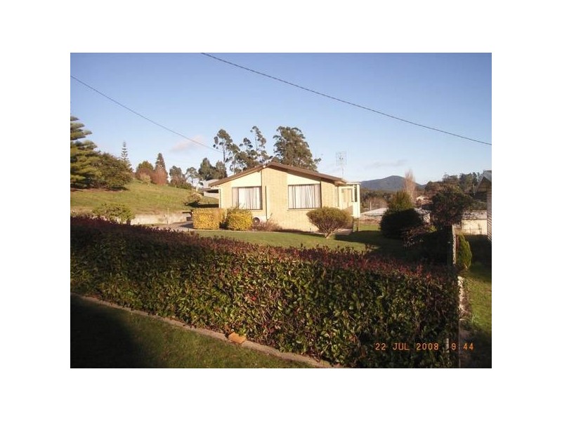 4 Reid Street, Ulverstone TAS 7315
