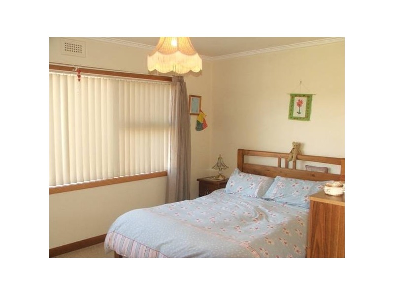 8 Wrights Road, Ulverstone TAS 7315