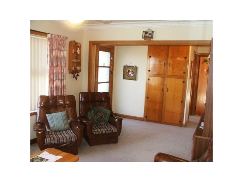8 Wrights Road, Ulverstone TAS 7315
