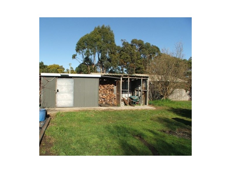 8 Wrights Road, Ulverstone TAS 7315