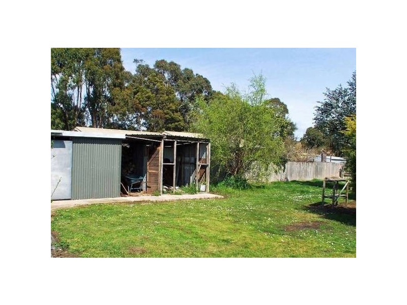 8 Wrights Road, Ulverstone TAS 7315
