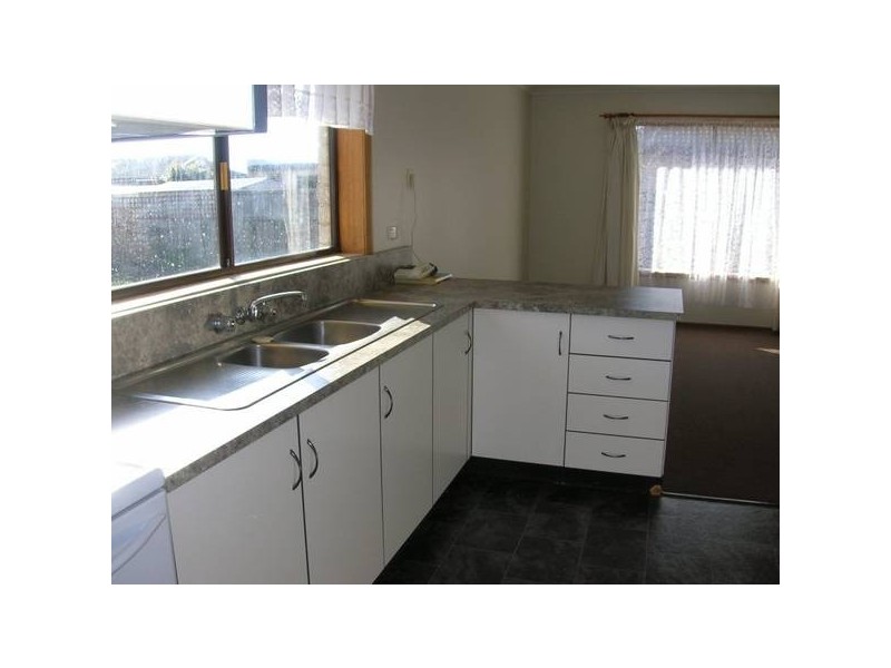 10 Dooley Street, Ulverstone TAS 7315