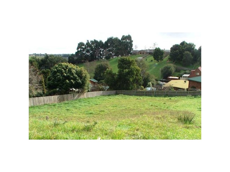 53 South Road, Penguin TAS 7316