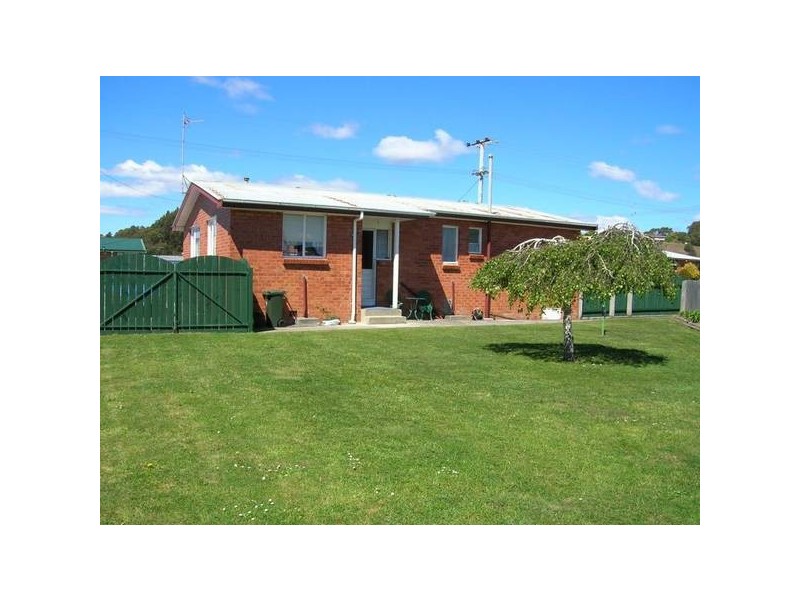 10 Gaffney Street, Ulverstone TAS 7315