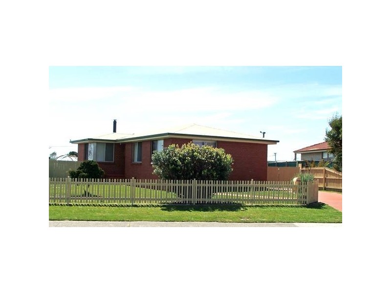10 Tingha Way, Ulverstone TAS 7315