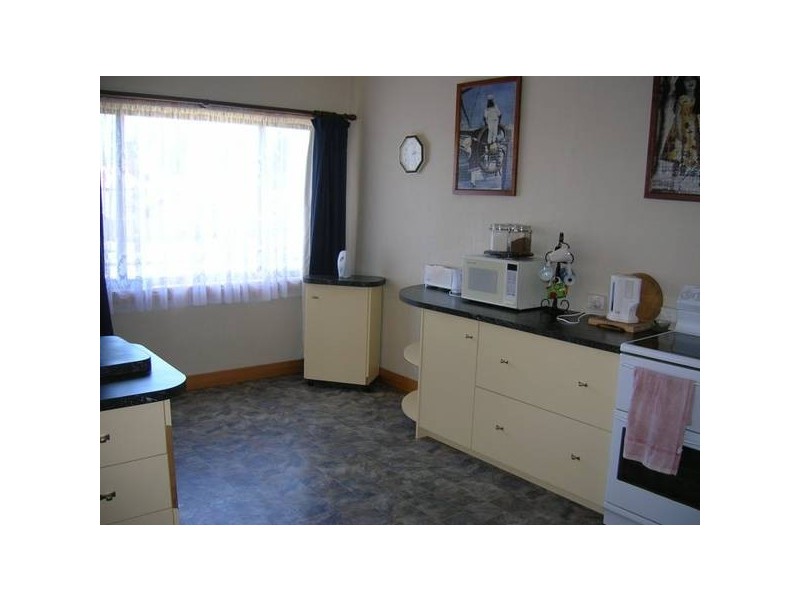 10 Lovett Street, Ulverstone TAS 7315