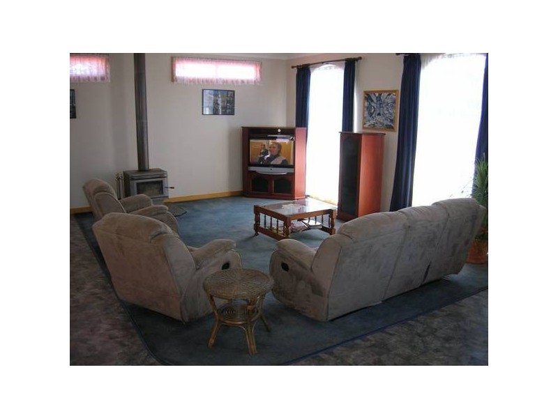 10 Lovett Street, Ulverstone TAS 7315