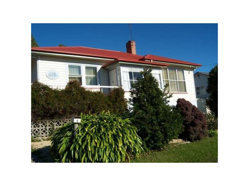 4 William Street, Ulverstone TAS 7315