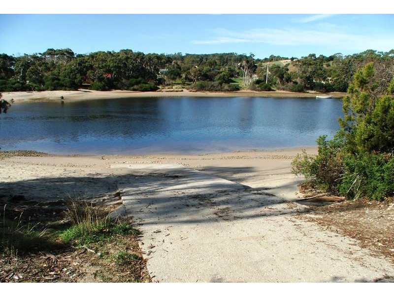 24 Forth Road, Turners Beach TAS 7315