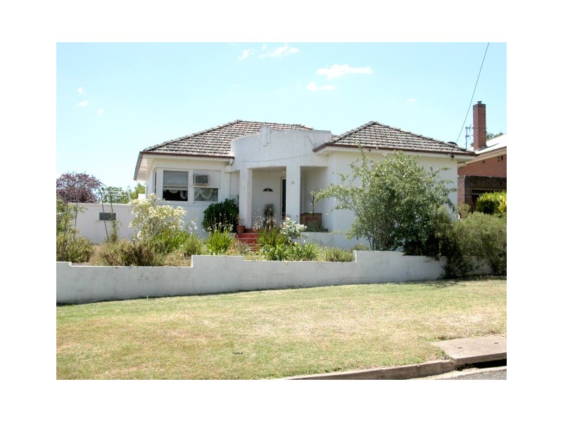 11 Sunshine Avenue, Wagga Wagga NSW 2650