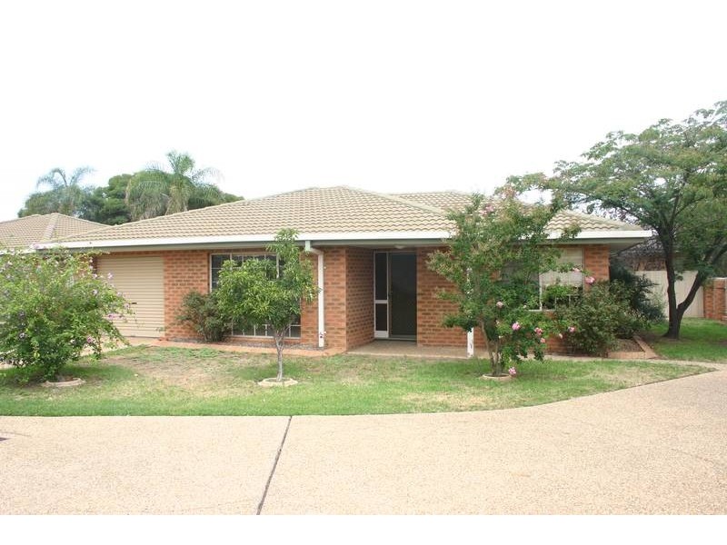 1/1 Jennifer Place, Wagga Wagga NSW 2650