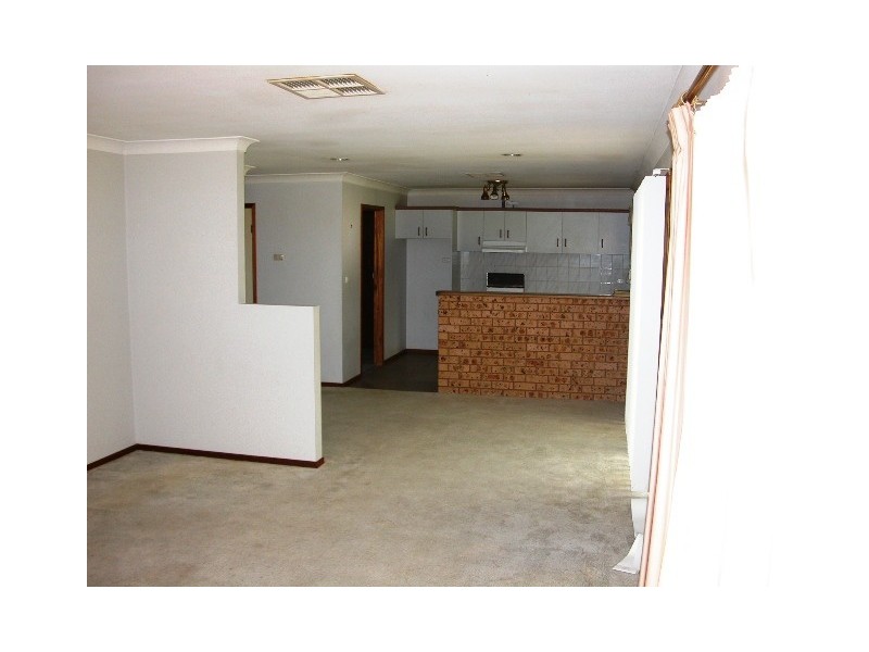 14 Bocquet Street, Wagga Wagga NSW 2650