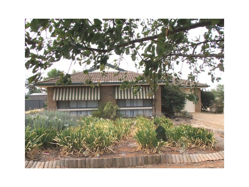 22 Hare Street, Wagga Wagga NSW 2650