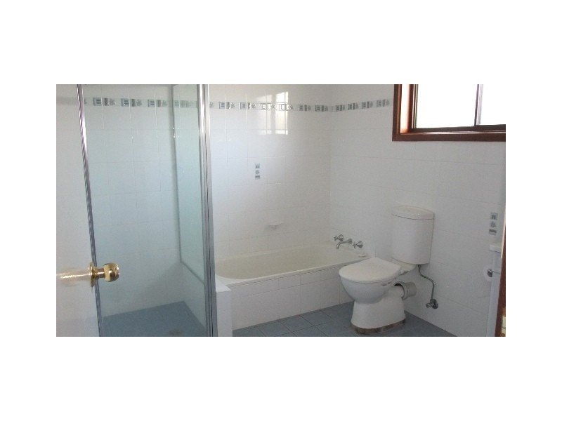 32 Jasmin Crescent, Wagga Wagga NSW 2650