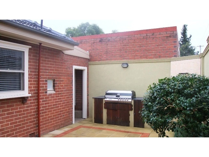 25 Sunshine Avenue, Wagga Wagga NSW 2650