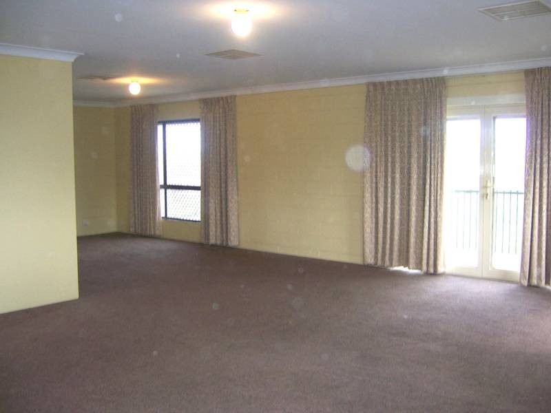 48A Allonby Avenue, Wagga Wagga NSW 2650