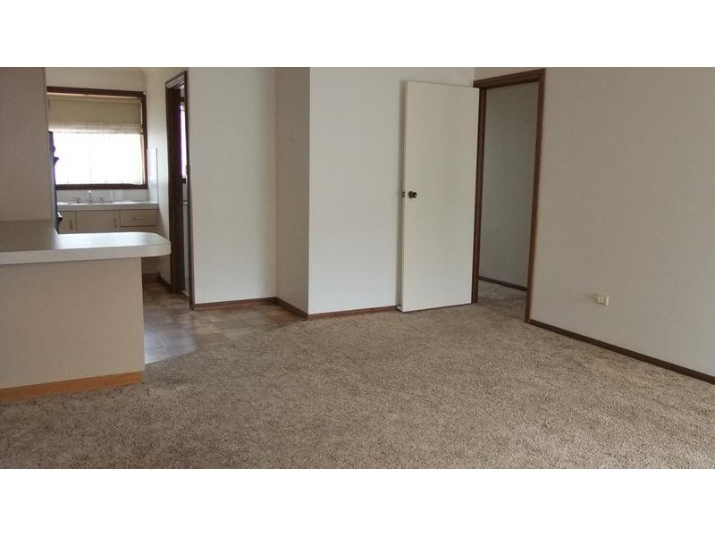 2/6 Bulolo Street, Wagga Wagga NSW 2650