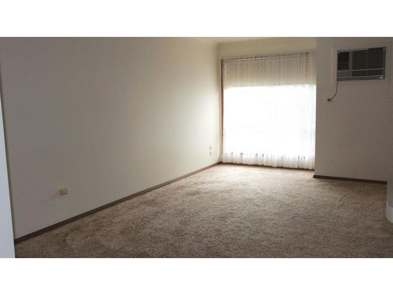 2/6 Bulolo Street, Wagga Wagga NSW 2650