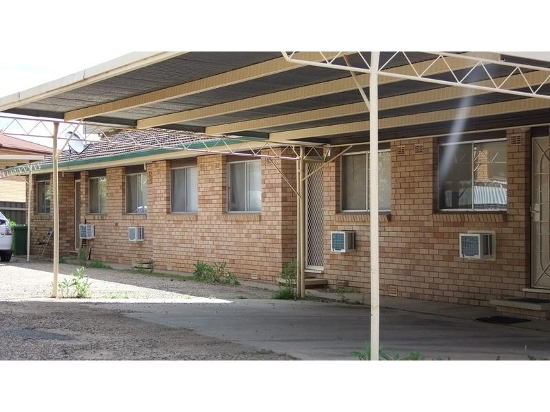 3/8 Nordlingen Drive, Wagga Wagga NSW 2650