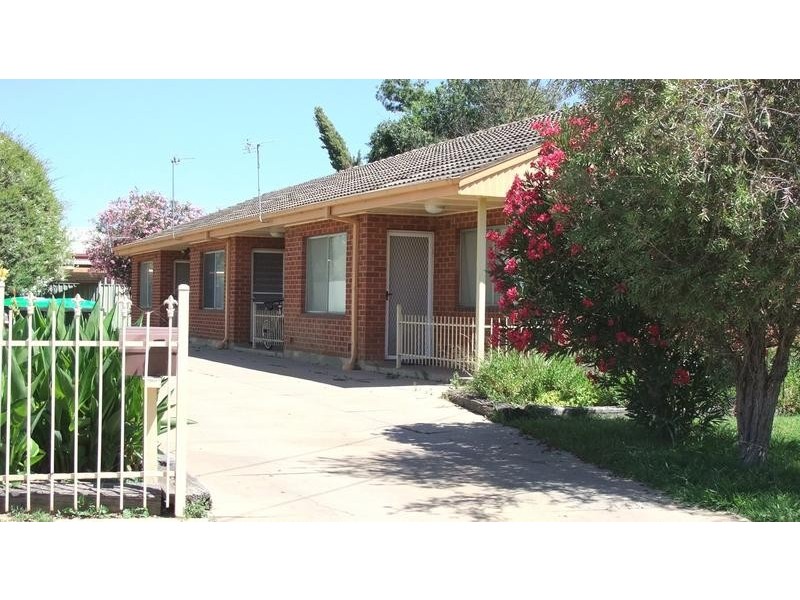 1/28 Higgins Avenue, Wagga Wagga NSW 2650