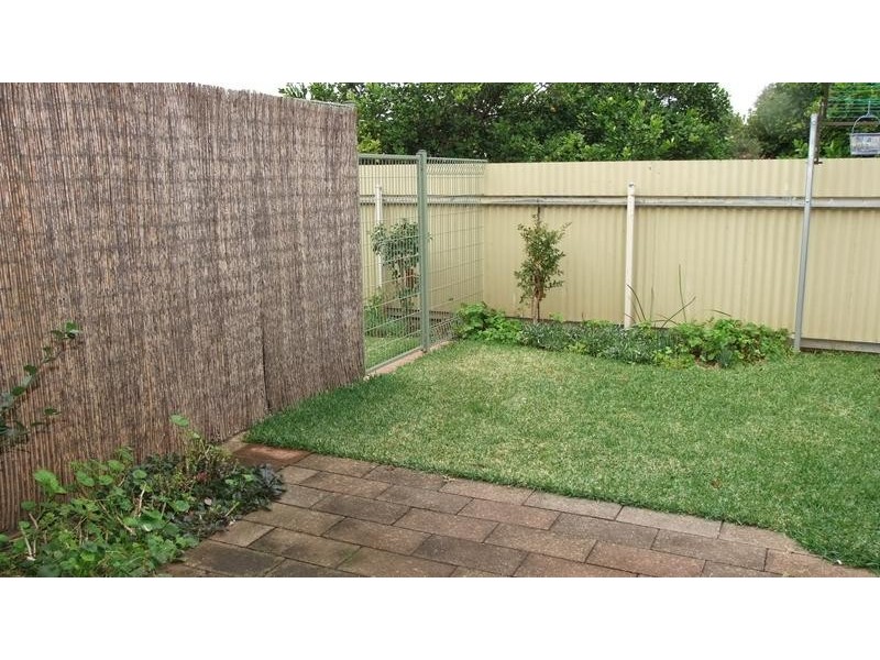 5/28 Lampe Avenue, Wagga Wagga NSW 2650